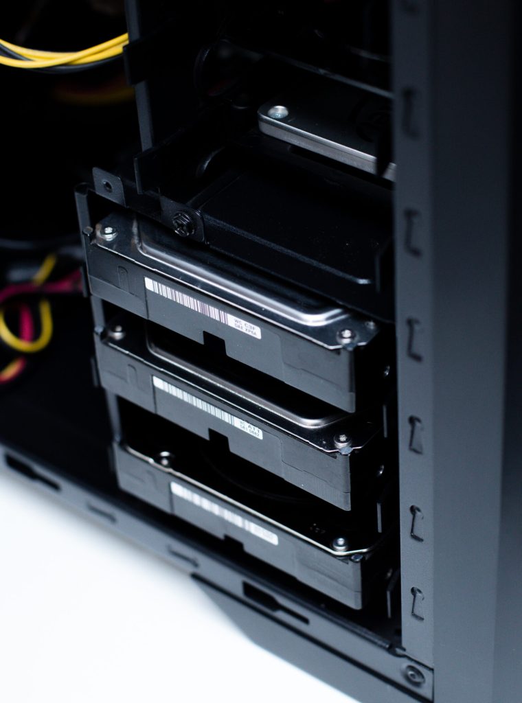 hdd-storage-in-computer-2021-09-03-20-31-46-utc